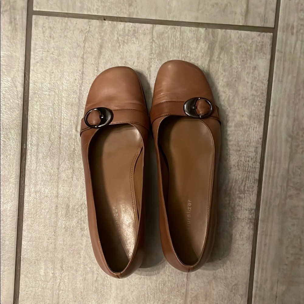 Stylish Tan Flats with Buckle